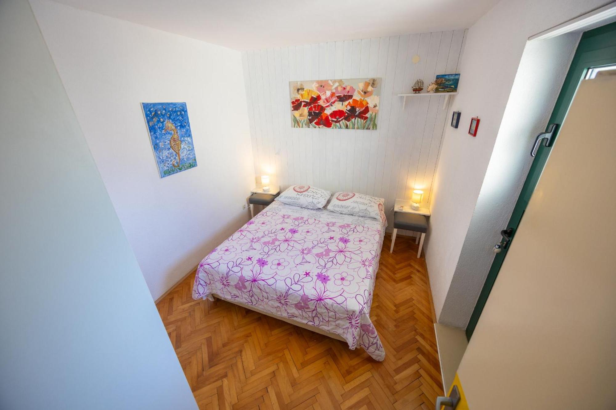 Apartments Tanja Baska Voda Luaran gambar