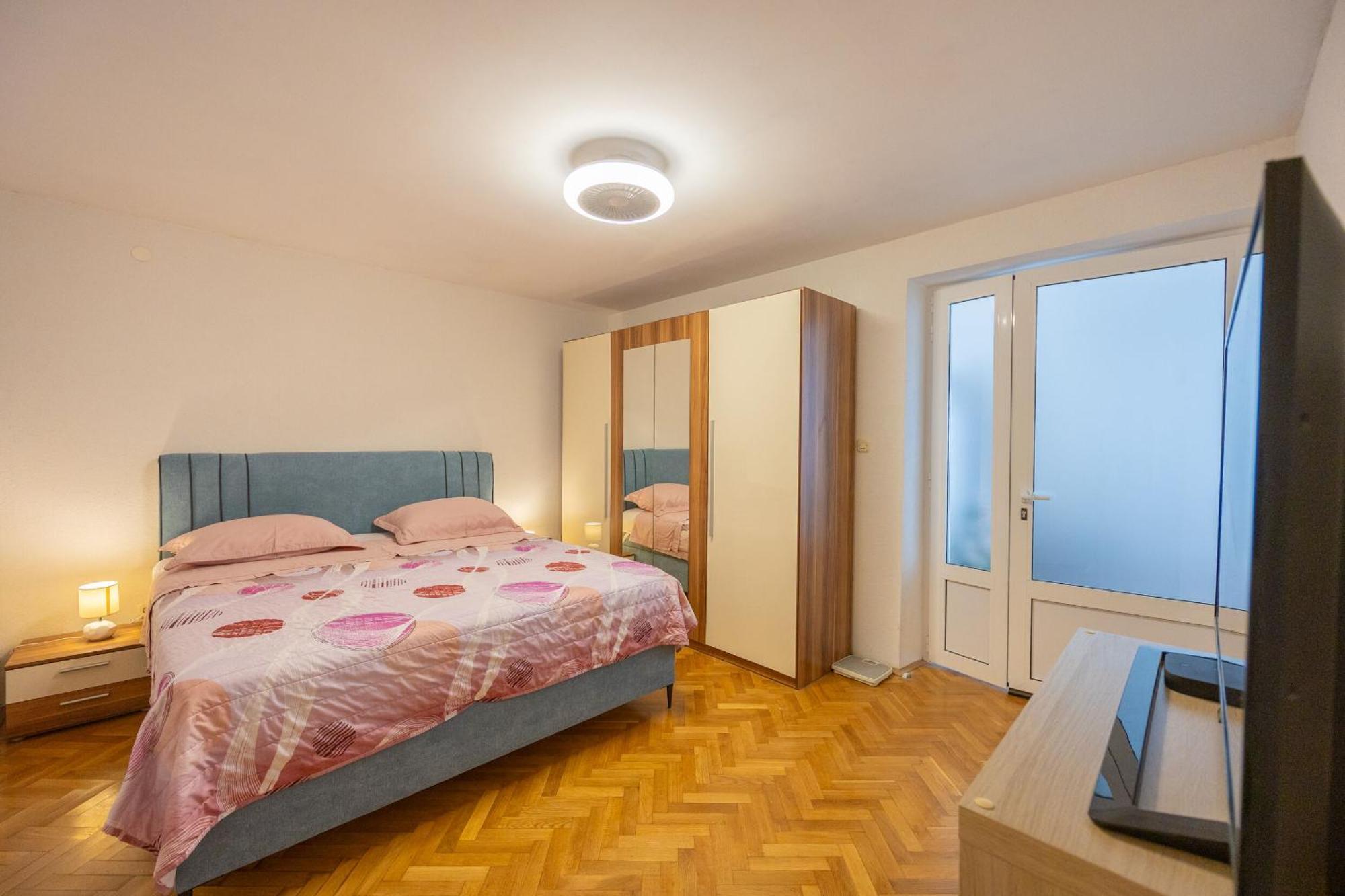 Apartments Tanja Baska Voda Luaran gambar