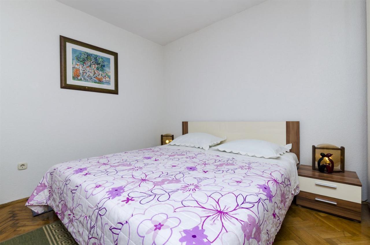 Apartments Tanja Baska Voda Luaran gambar